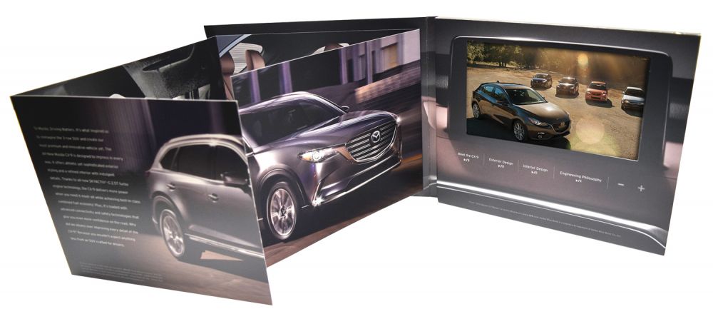 Mazda brochure fold